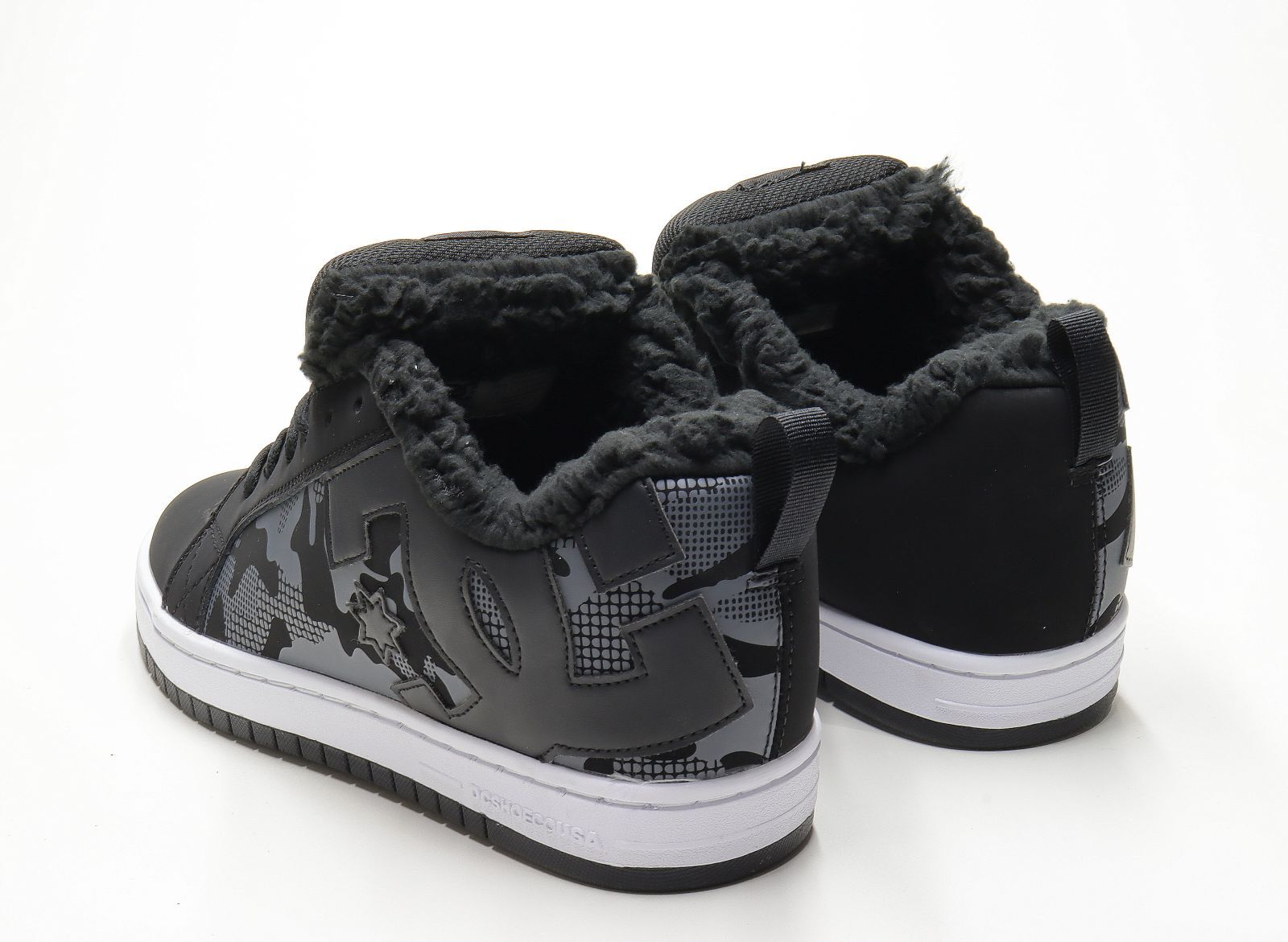 СКИДКА! Цена была 1900р.Кроссовки нат. кожа (41-45)р. / шт.