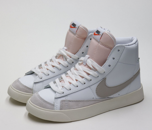 Цена была 1436р.Кроссовки NIKE Blazer Low Le (36-41)р. / шт.