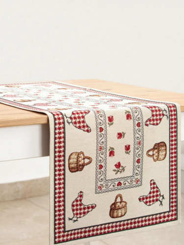 Петушки и курочки красный бордюр Салфетка 44х140 см 01265
