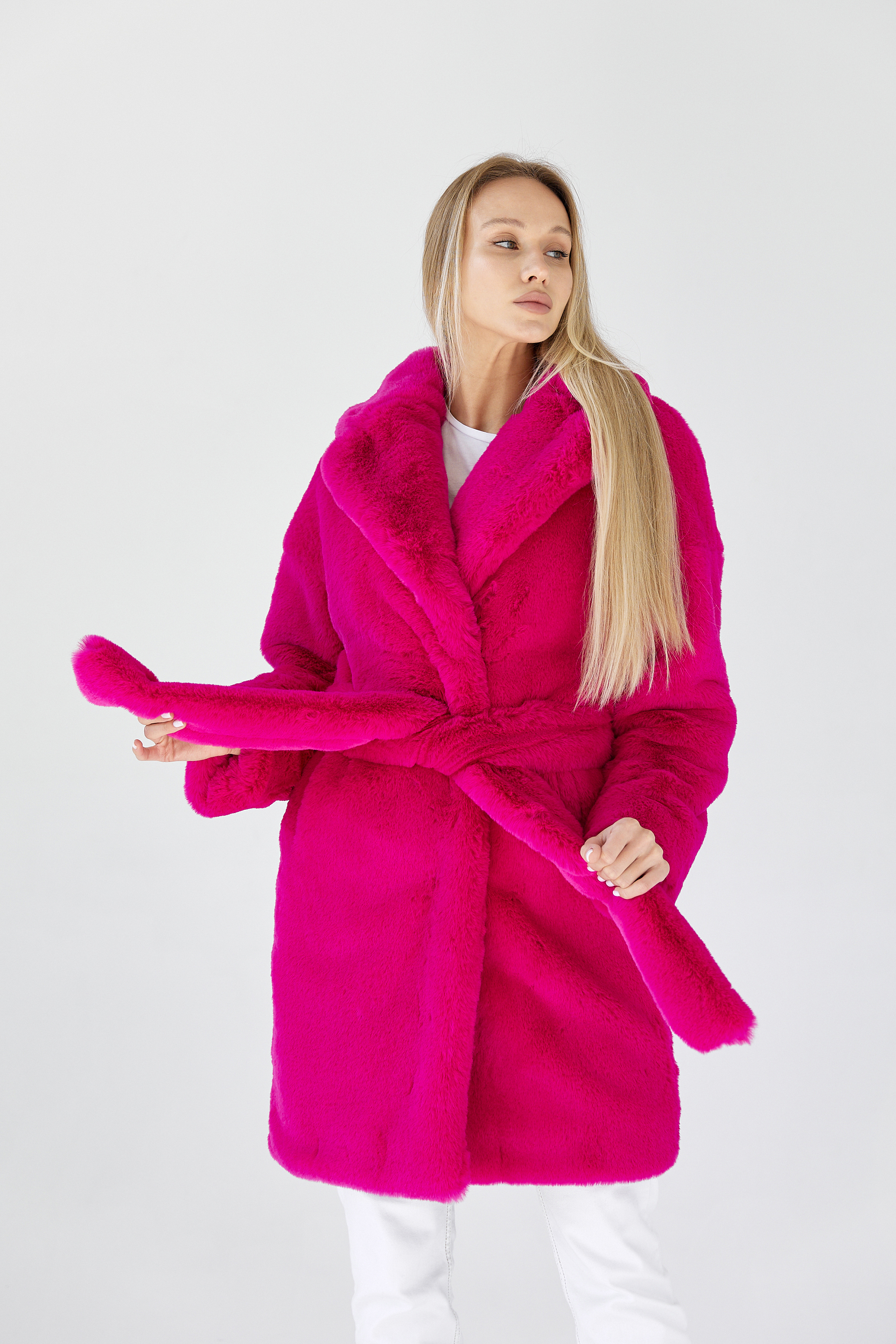 СТ. ЦЕНА 6350 руб//Шубка утеплённая 25773 (фуксия)