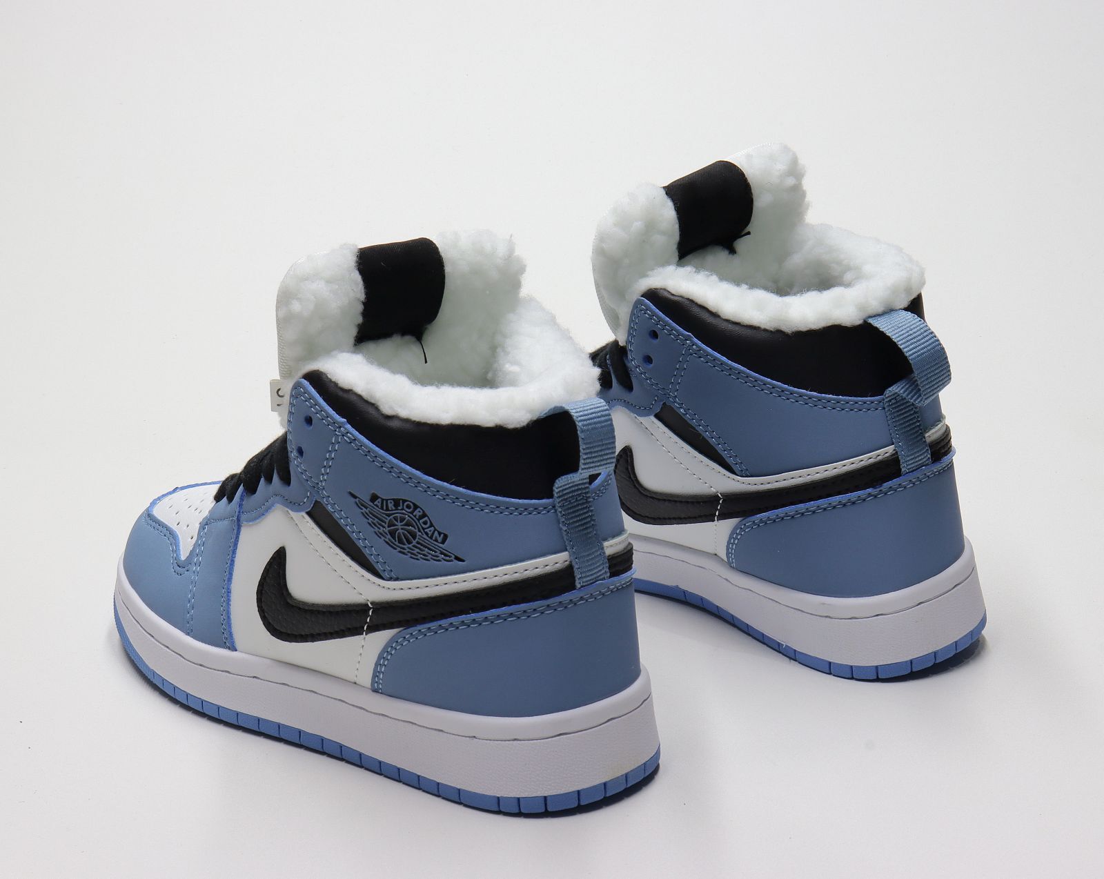 Кроссовки Nike Air Jordan 1 Mid (31-36)р. / шт.