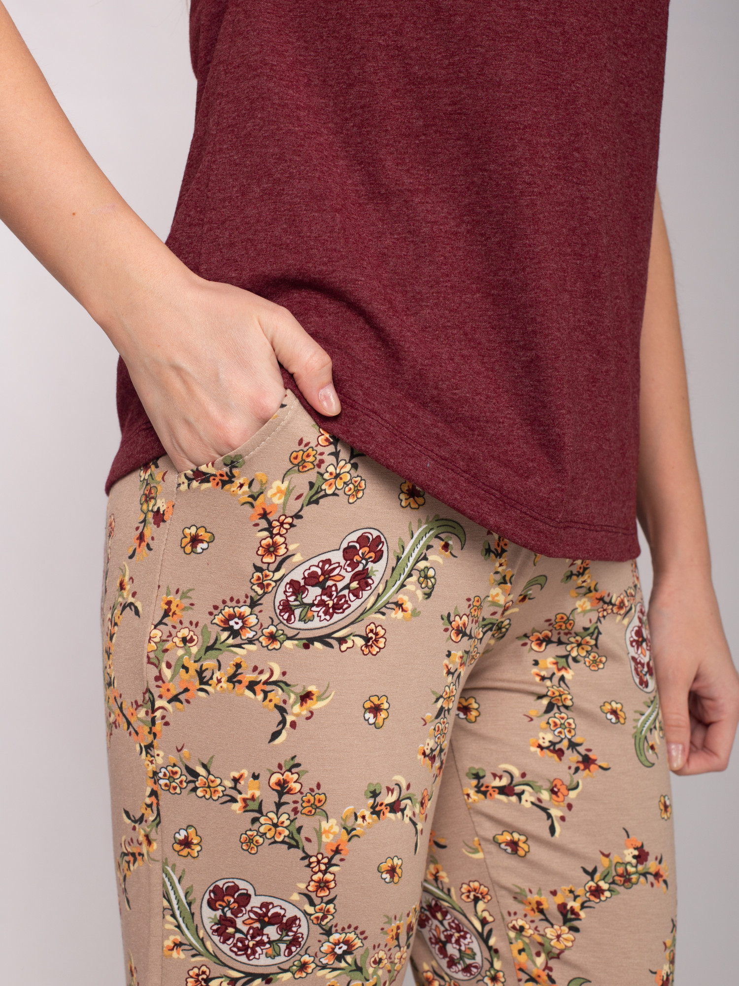 Костюм женский вискоза с бриджами