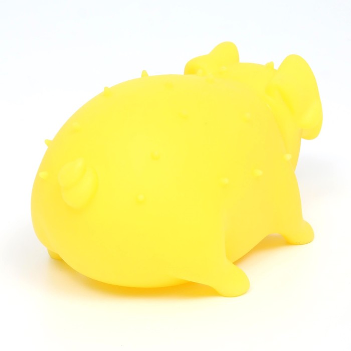 Игрушка пищащая