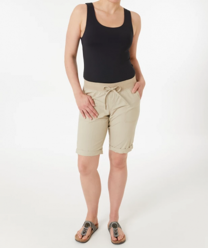 Naturfarbene Shorts