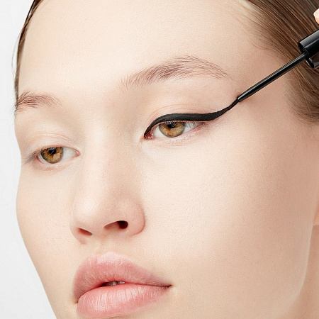 Provoc Ультратонкая жидкая подводка для глаз / Liquid Eyeliner Brush, черный
