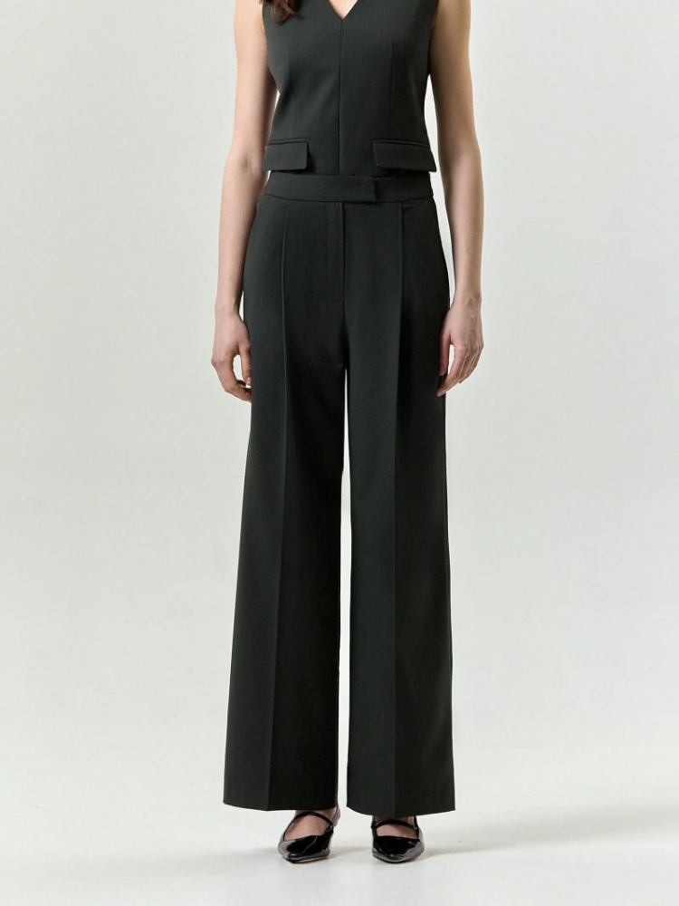 Брюки широкого кроя из вискозы и шерсти ,
58% полиэстер, 21% шерсть, 18% вискоза, 3% эластан ,