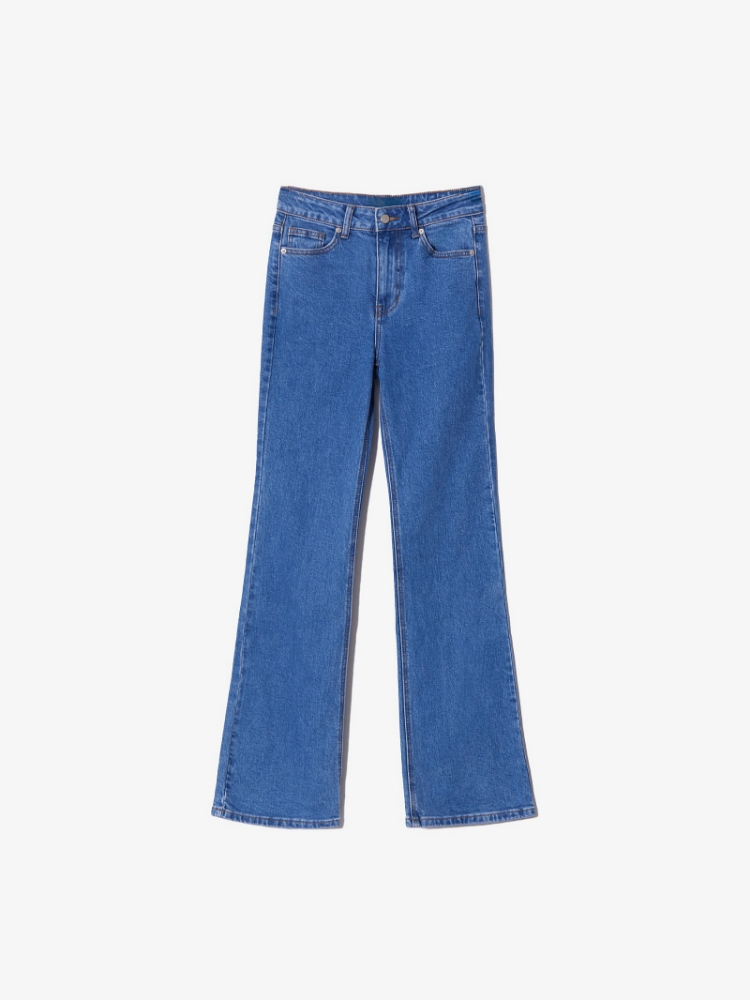 Джинсы Flare Leg 284 ,
81% хлопок, 18% полиэстер, 1% эластан ,