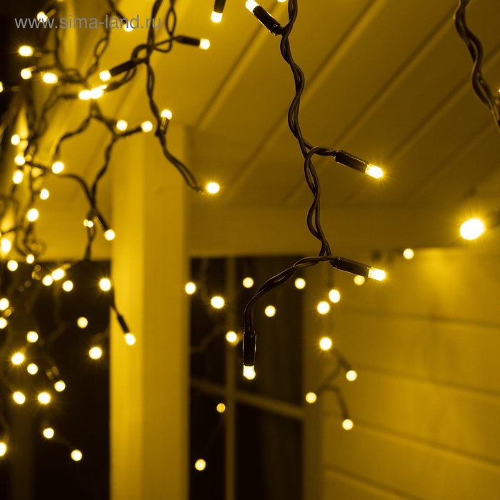 УЦЕНКА Гирлянда «Бахрома», 3×0.6 м, IP65, УМС, 108 LED, 220 В, тёмная нить каучук, свечение тёплое белое