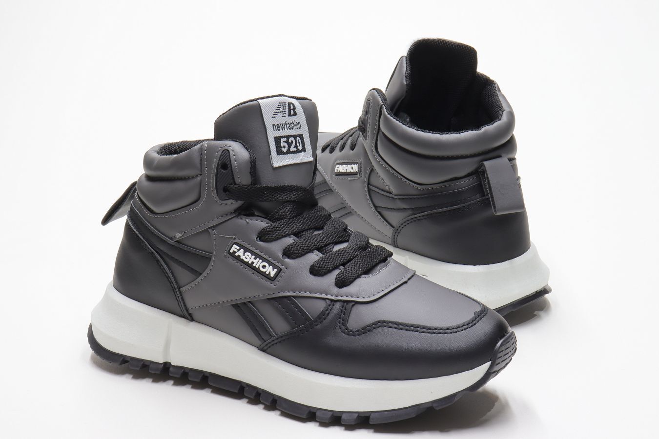 СКИДКА!Цена была 752р.Кроссовки (36-41)р. / шт.