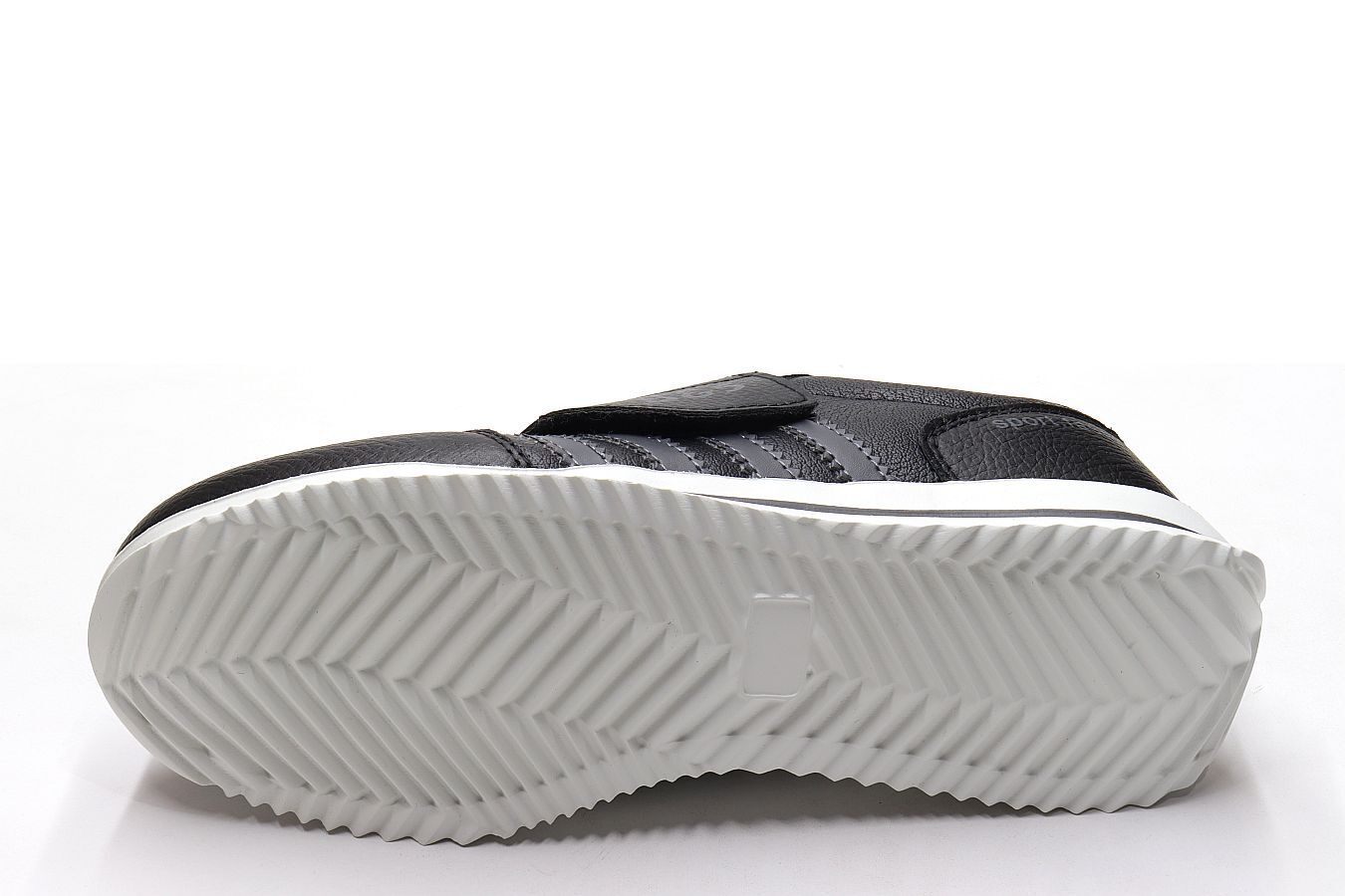 Цена была 790р.Кроссовки (41-46)р. / шт. 286/9