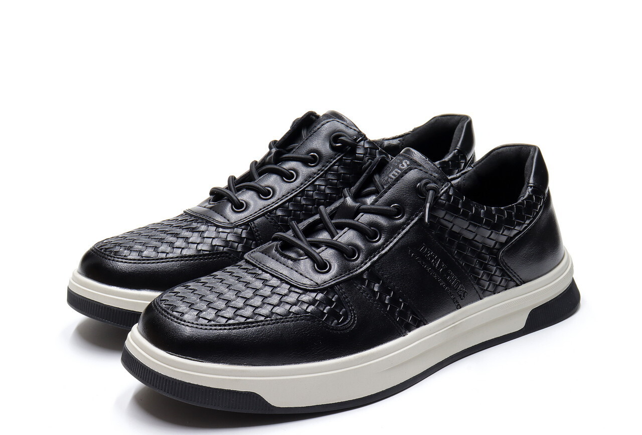 Цена была 1950р.Кроссовки (39-41)р. / шт. WD2320/15