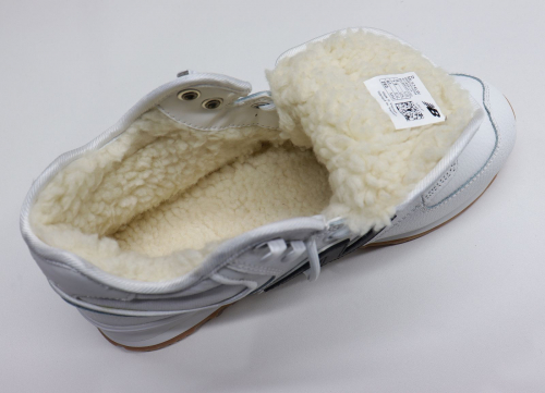 Цена была 2368 р.Кроссовки утепленные New Balance 574 (41-45)р. / шт.