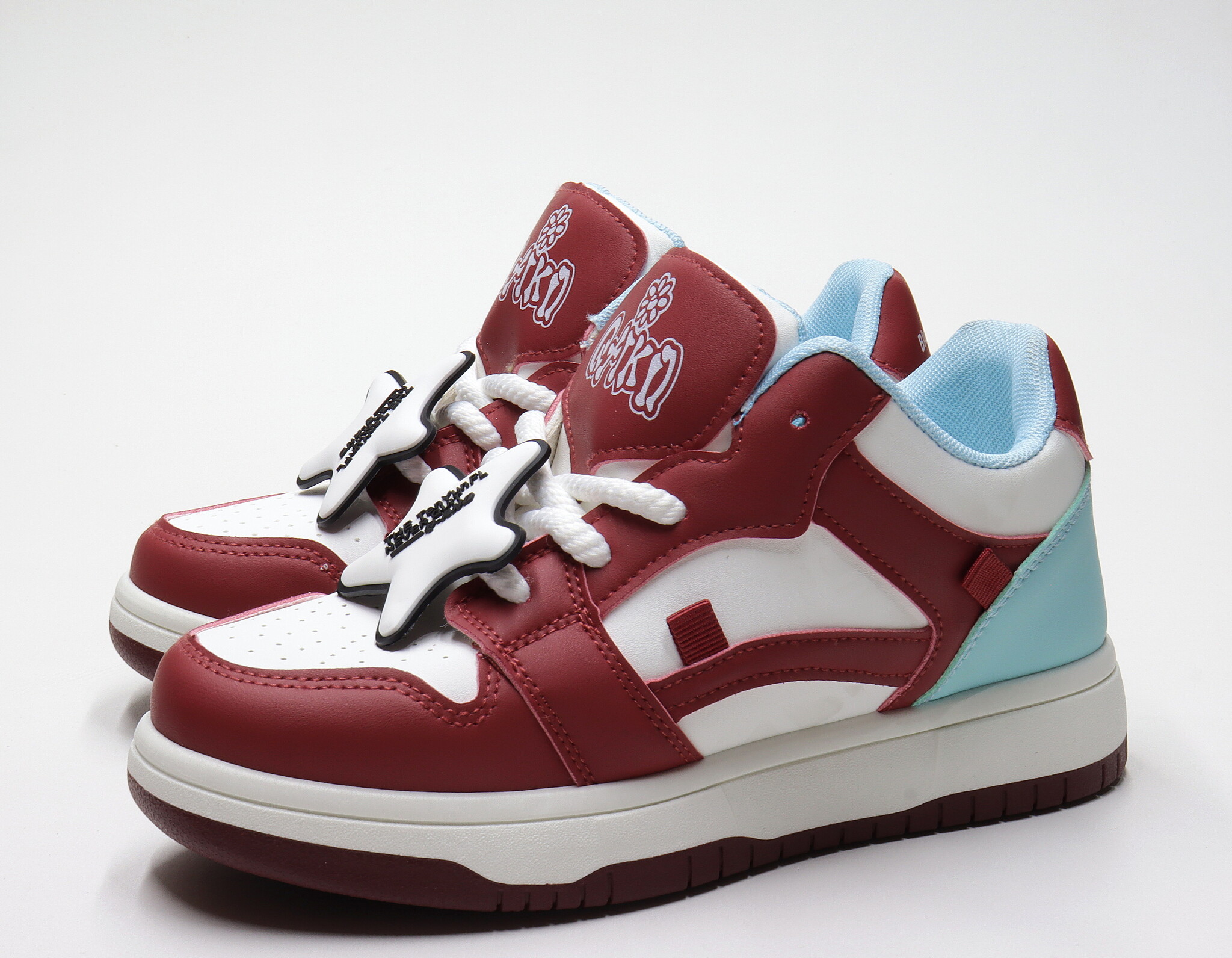 СКИДКА!Цена была 690р.Кроссовки (36-41)р. / шт.