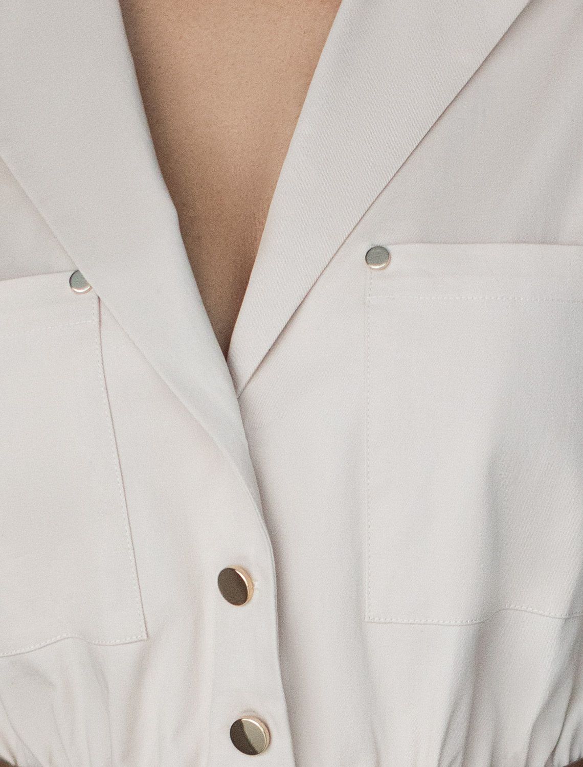 Платье в стиле сафари с отложным воротником D22.253 светло-бежевый