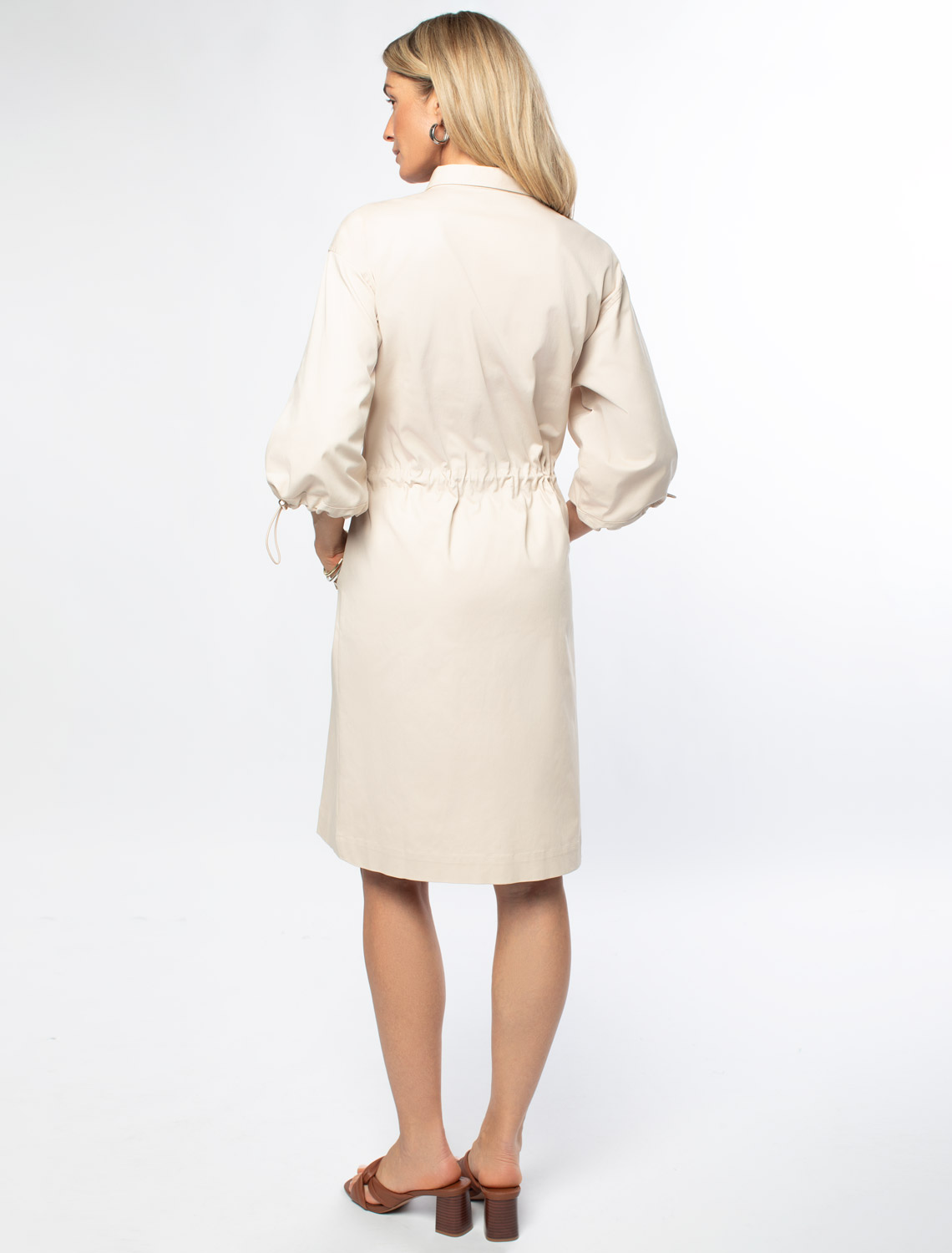 Платье из хлопка на молнии D22.251 светло-бежевый