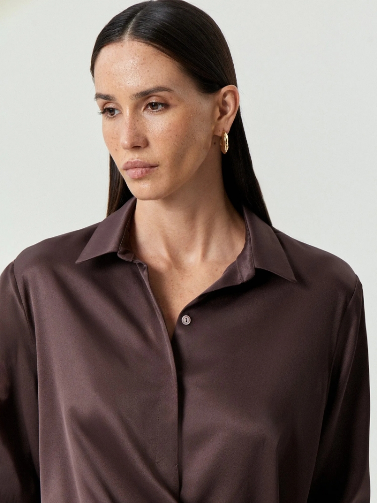 Блузка с драпировкой из вискозы ,
85% вискоза, 11% полиэстер, 4% эластан ,