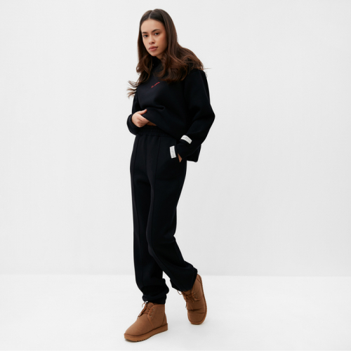 Джоггеры женские MIST Cozy style, чёрный, размер 50
