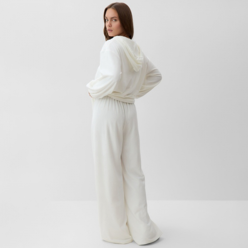 Костюм женский (толстовка и брюки) KAFTAN Plushy р. 40-42, белый