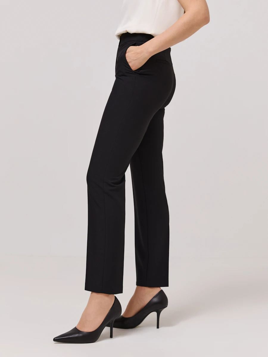 Ст.цена 2090р Брюки укороченные Черный 15.392.3457.001.1