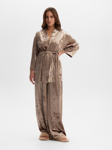 Костюм женский (жакет и брюки) KAFTAN Velvet, размер 52-54, кофейный