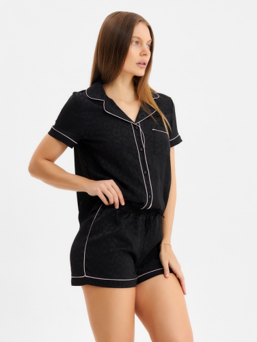 Пижама женская (рубашка и шорты) KAFTAN Leo black collection, размер 48-50, чёрная