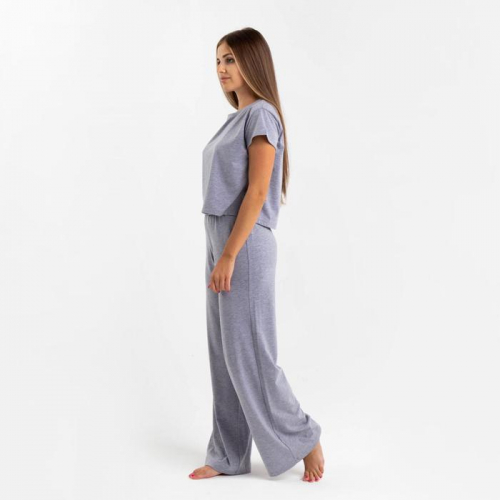 Комплект женский (футболка и брюки) KAFTAN 