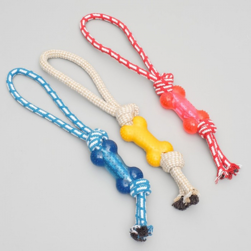 Игрушка канатная с косточкой, 90 г, микс цветов