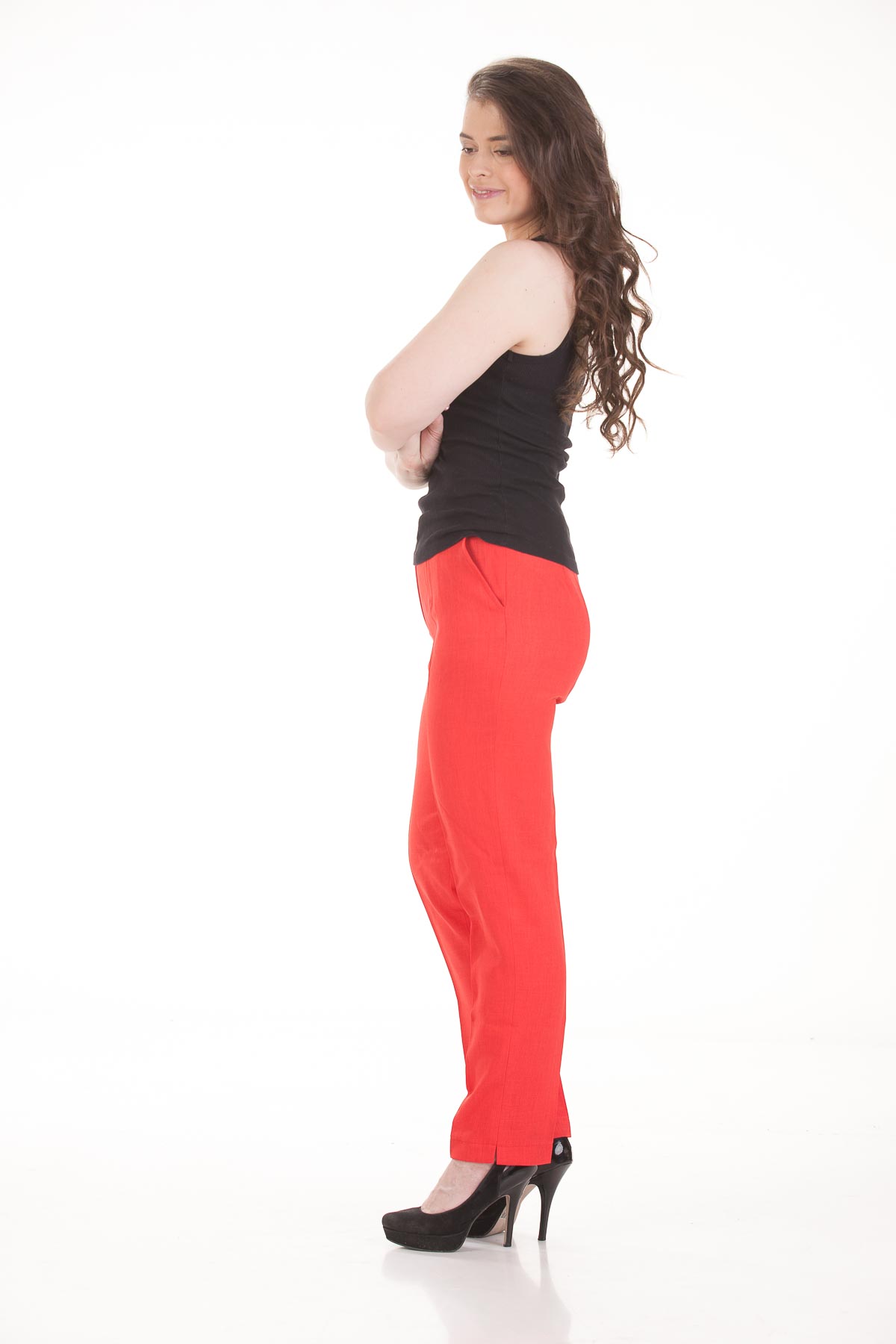 Женские летние брюки Лен зауженные разрез красные