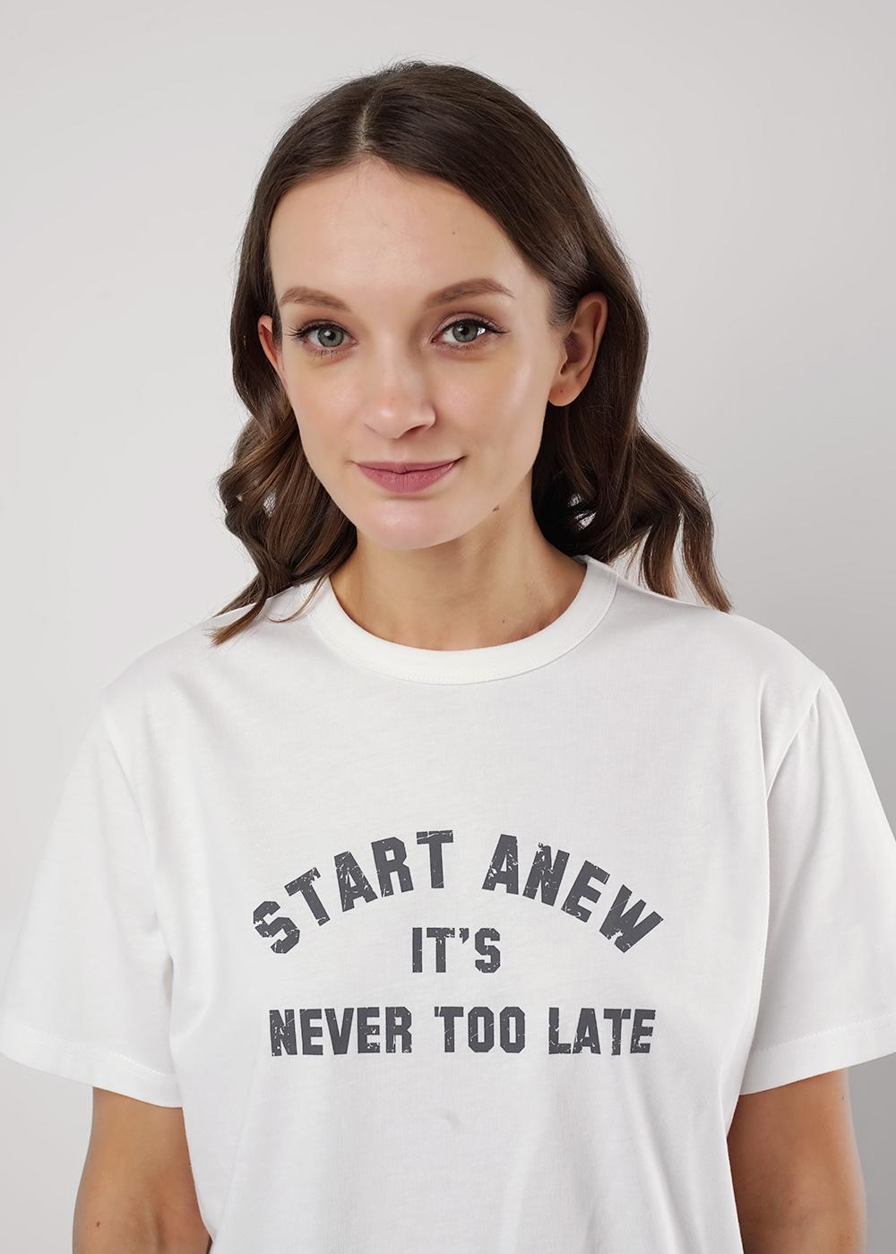 Ст.цена 650р CLE 256674кк_п Футболка женская 256674кк_п молочный