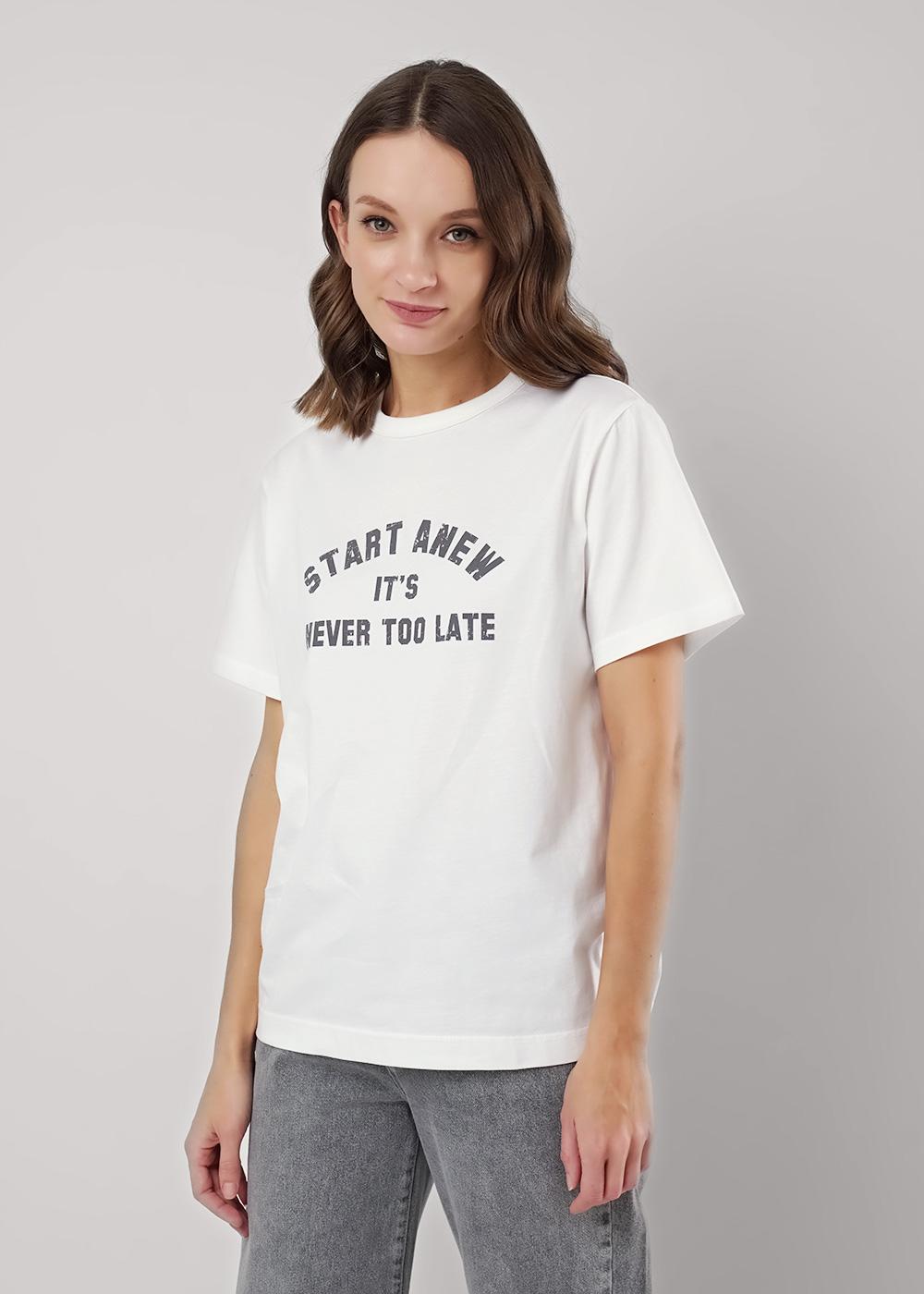 Ст.цена 650р CLE 256674кк_п Футболка женская 256674кк_п молочный