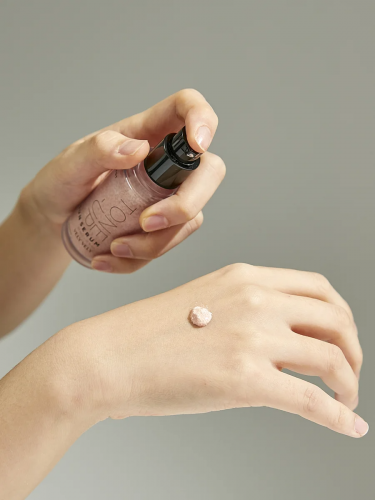 Витаминная осветляющая солнцезащитная сыворотка SPF 50 Vitamin Dark Spot Tone-Up Sun Serum 30 мл