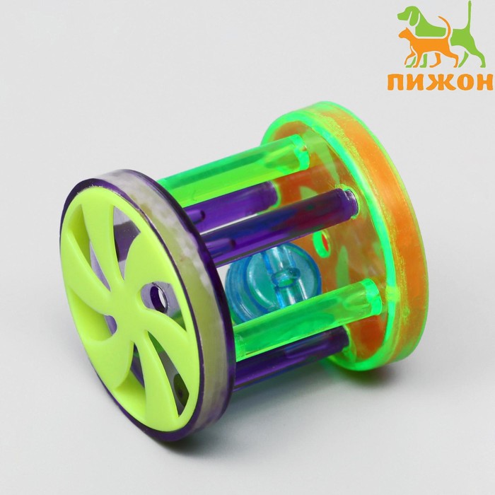 Игрушка для кошек с бубенчиком