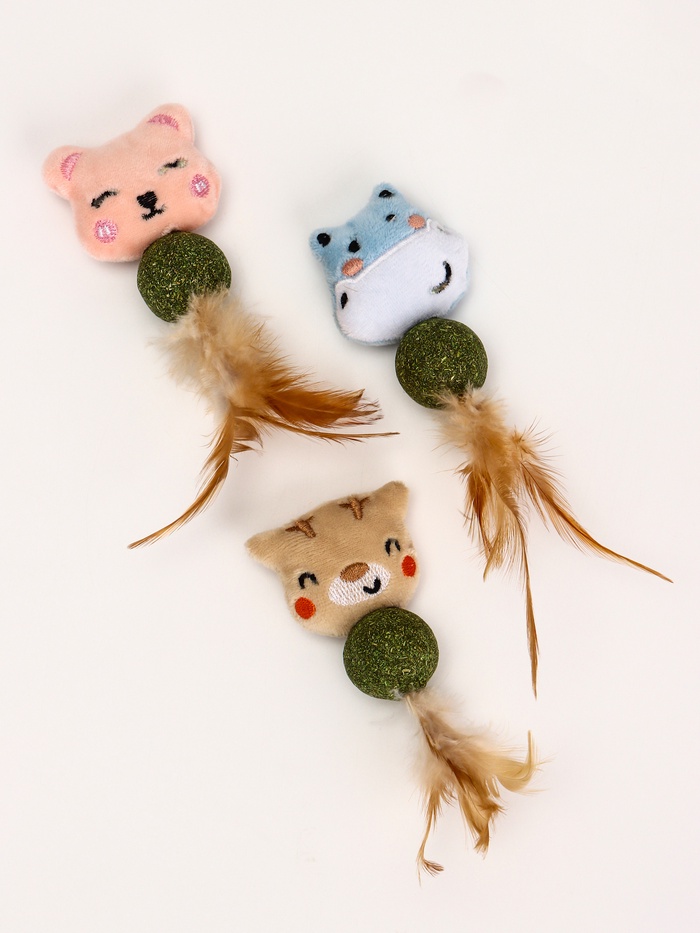 Игрушка с кошачьей мятой