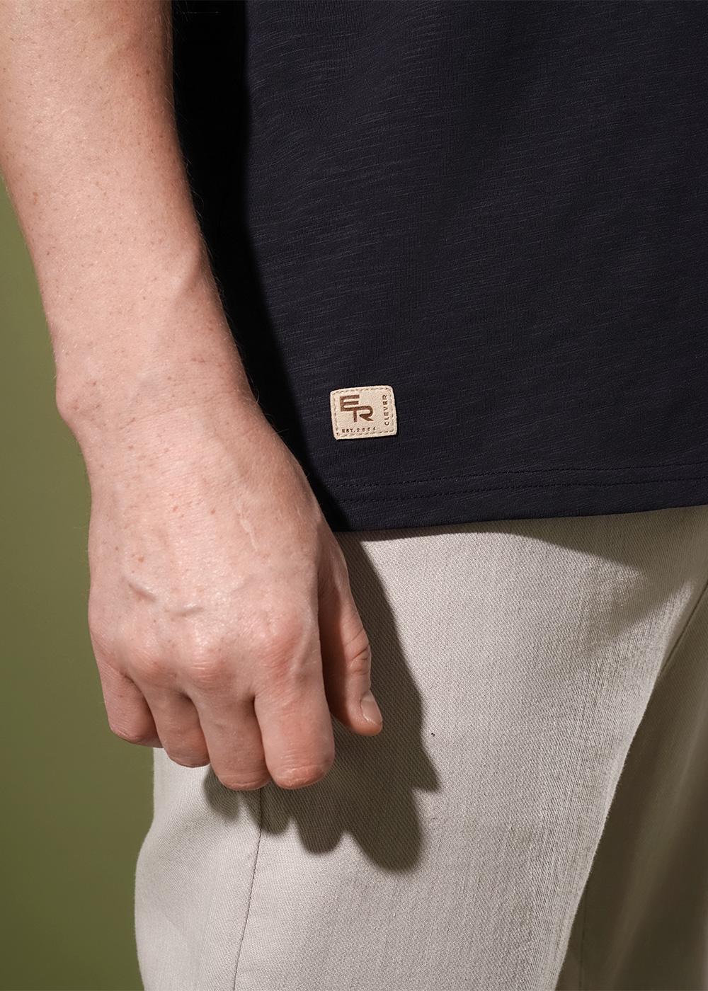 Ст.цена 849р CLE 550351/30о_п Футболка мужская 550351/30о_п т.серый