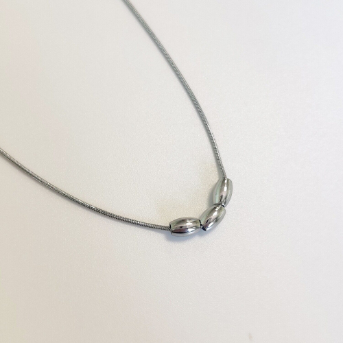 Колье из стали