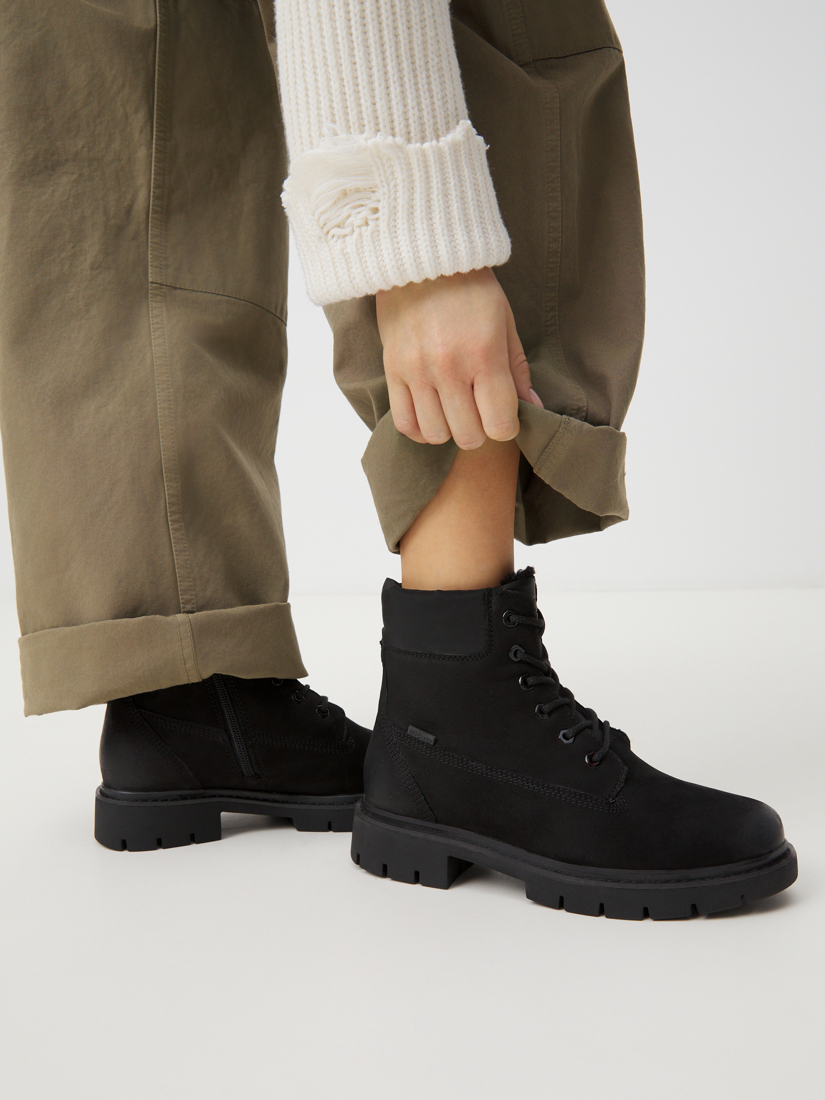 Женские ботинки TAMARIS COMFORT BUTA 4226669, черный