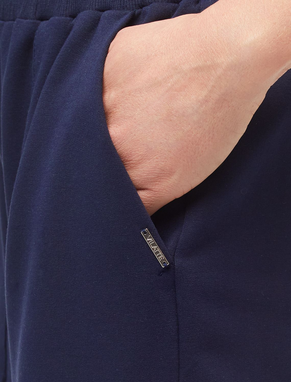 Брюки из тонкого премиального футера с эластаном D44.138 т.синий