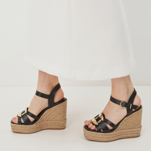 Босоножки TAMARIS LORIANA 4250390, черный