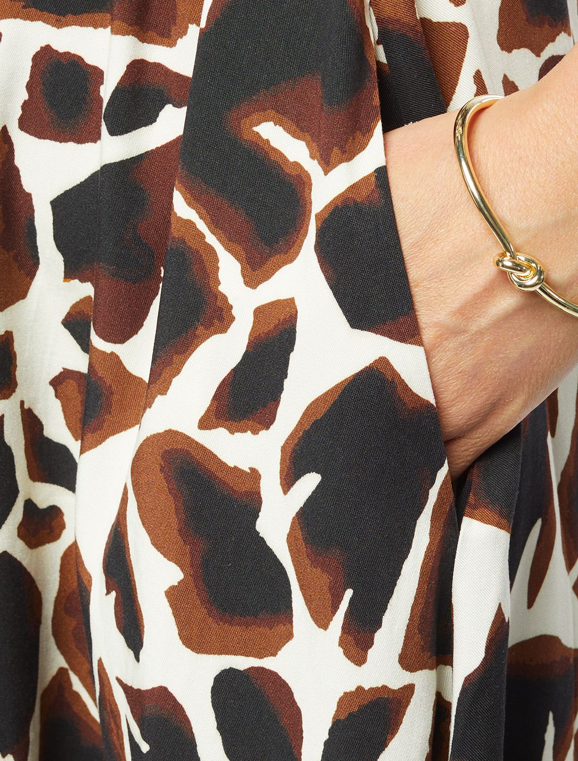 Платье из вискозы твил D22.224 бежевый-коричневый