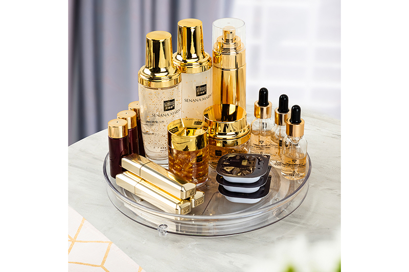 Подставка крутящаяся 23,5*23,5*4 см, пластик