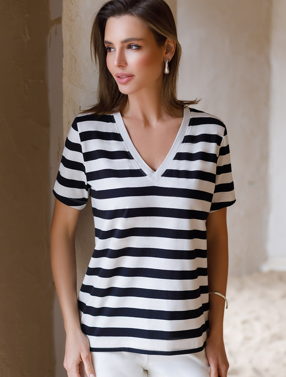 Футболка из премиального хлопка с эластаном D49.096 белый-черный