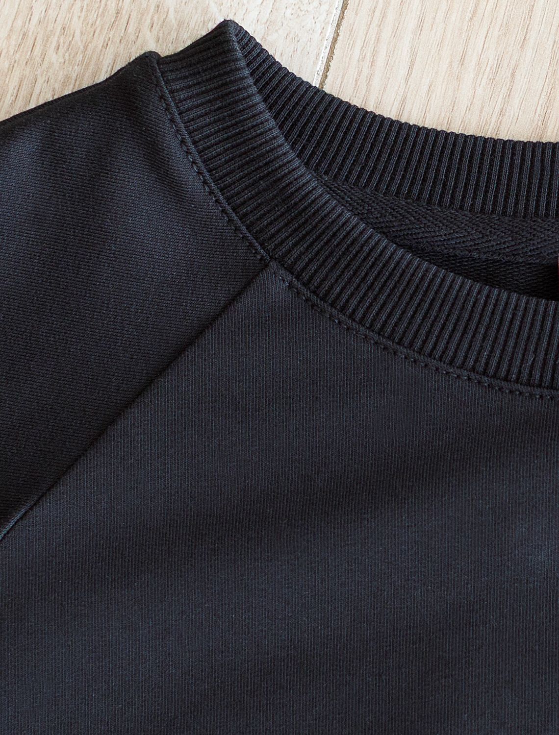 Футболка из тонкого премиального футера с эластаном D49.074 черный