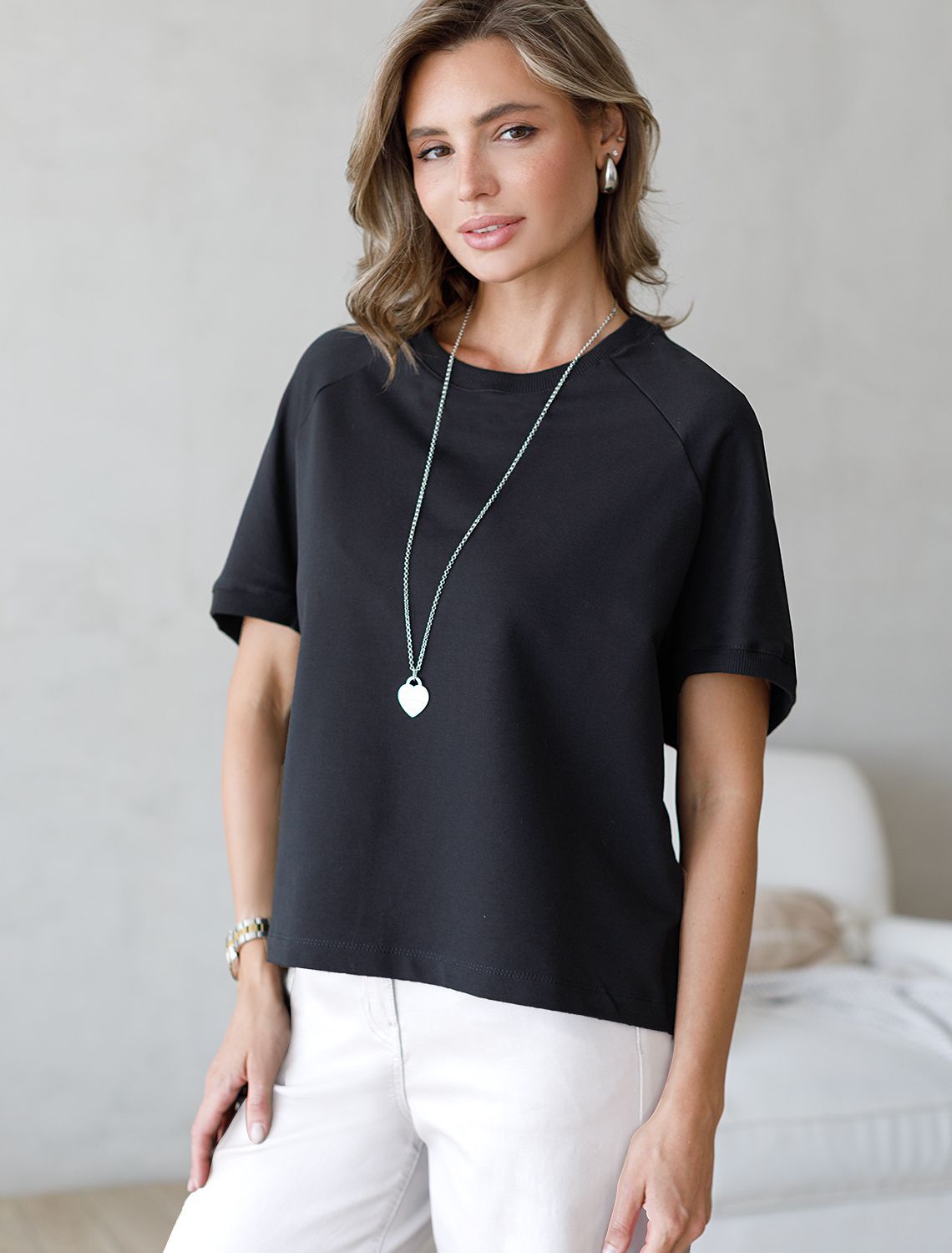 Футболка свободная из футера двухнитки с эластаном D49.074 черный