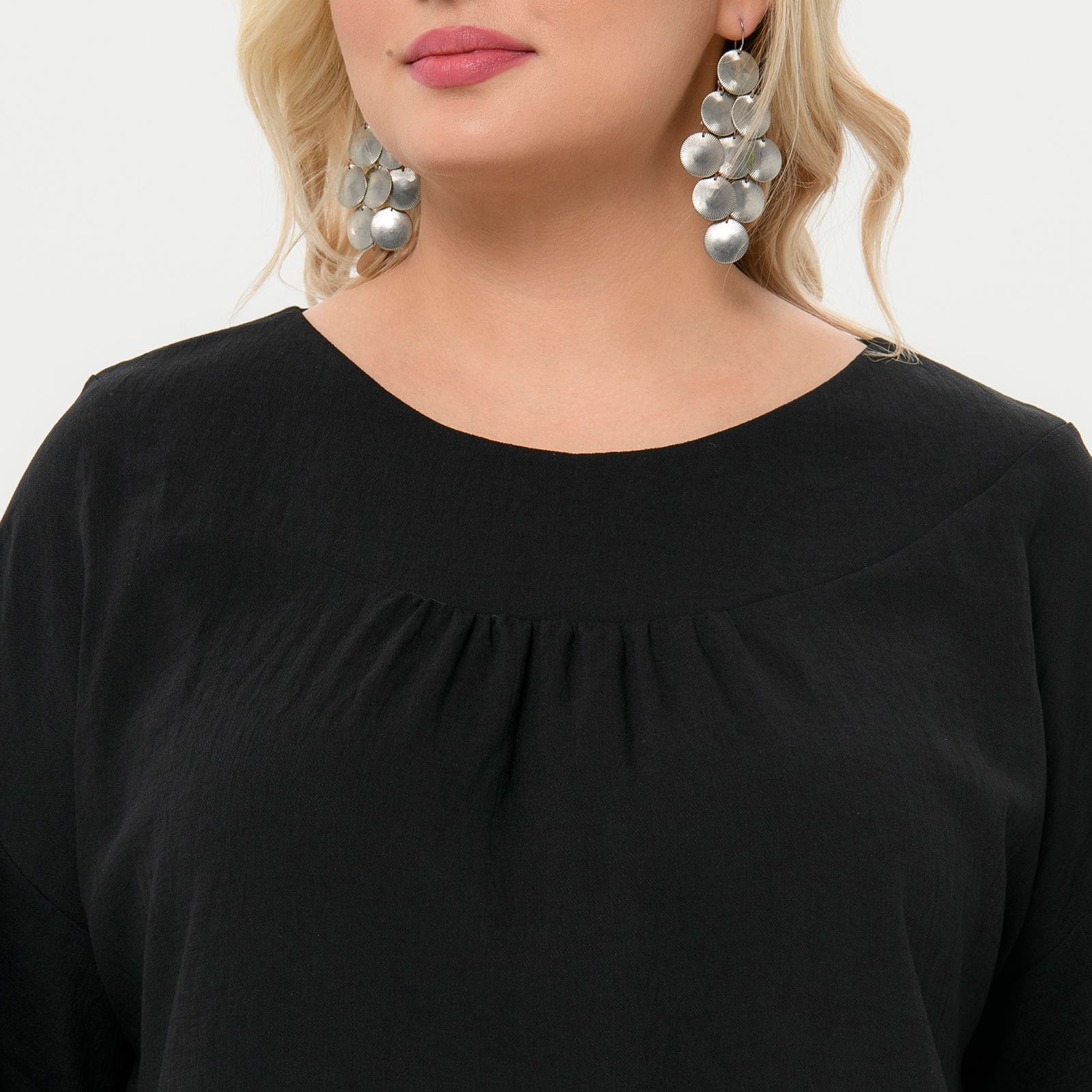 Туника с округлой обтачкой горловины, вискоза черная *