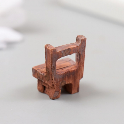 Фигурка для флорариума полистоун «Деревянный стул», 1.8×1.5×2.5 см