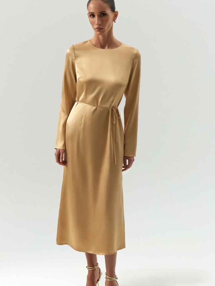 Платье макси из вискозы с поясом ,
98% вискоза, 2% эластан ,