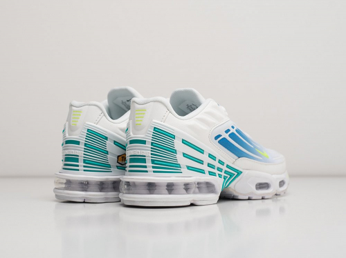 Кроссовки Nike Air Max Plus 3