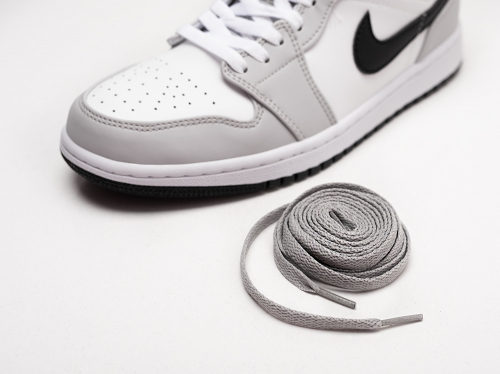 Кроссовки Nike Air Jordan 1 Mid