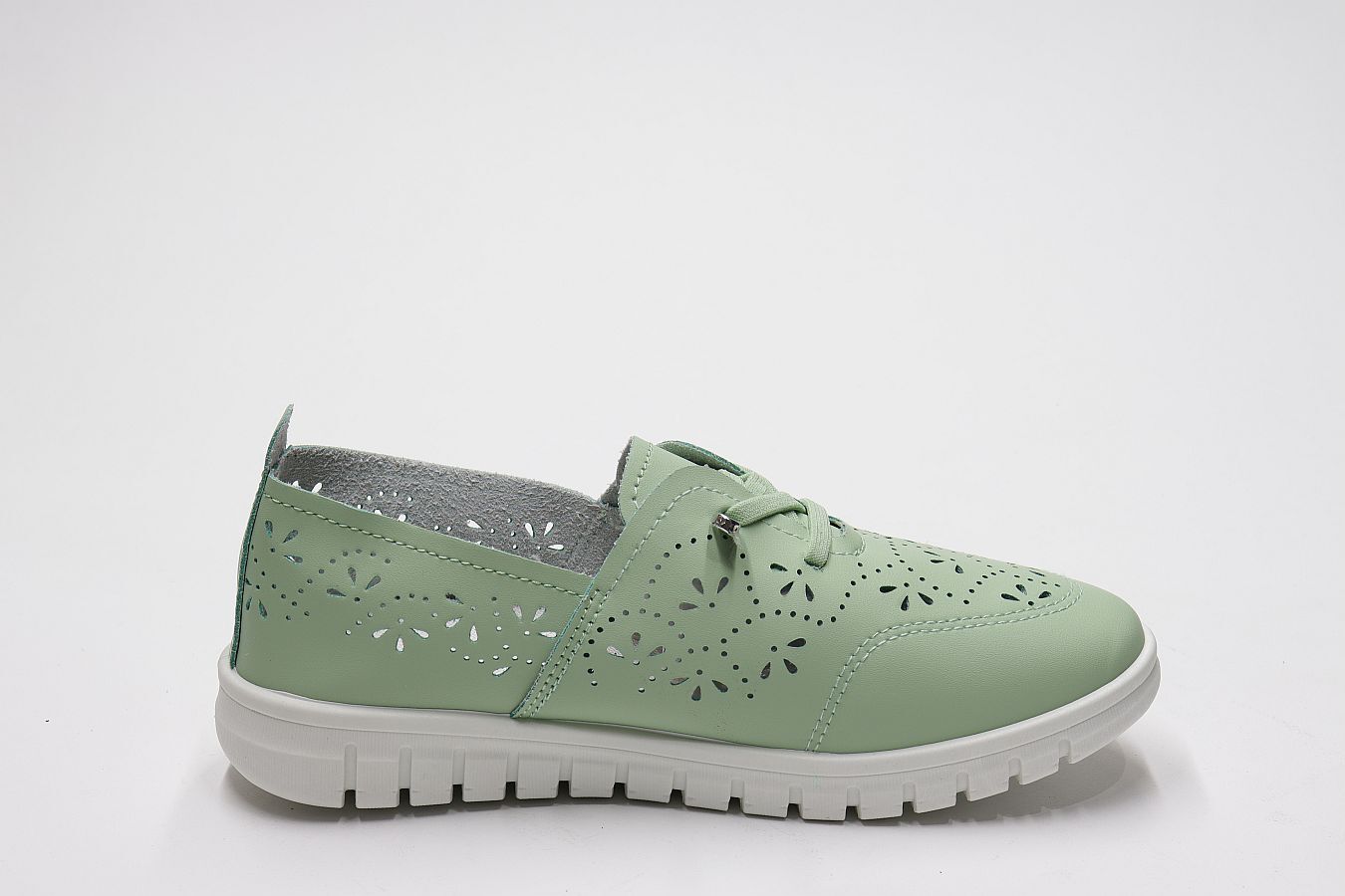 СКИДКА!Цена была 752р.Кеды (36-41)р. / шт. / 201-13