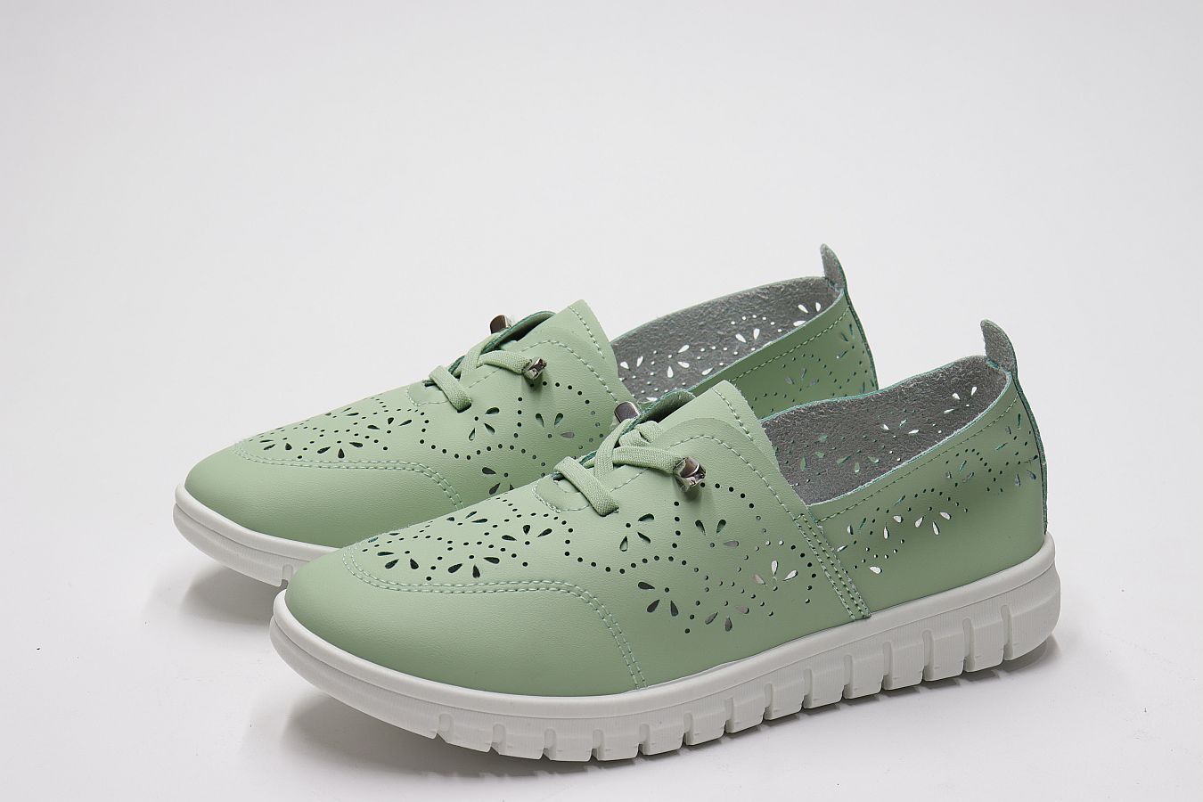 СКИДКА!Цена была 752р.Кеды (36-41)р. / шт. / 201-13